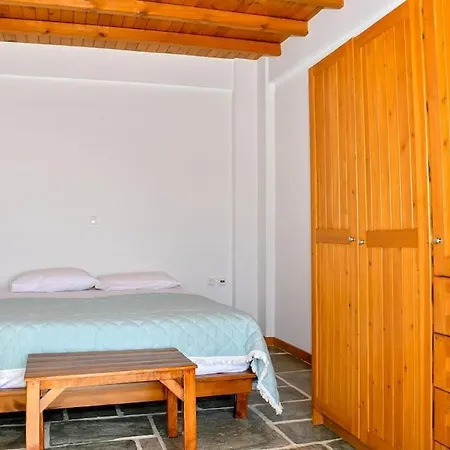 Forest View House